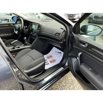 Renault Megane  Kombi 2019,  1.3 benzyna - Na sprzedaż za 48 900 zł - Rydułtowy - zdjęcie 8