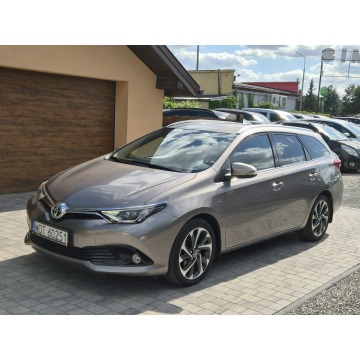 Toyota Auris  Kombi 2015,  1.6 benzyna - Na sprzedaż za 43 900 zł - Radom - zdjęcie 4