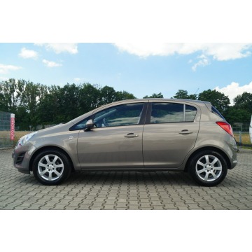Opel Corsa  Hatchback 2013,  1.4 benzyna - Na sprzedaż za 20 900 zł - Goczałkowice-Zdrój - zdjęcie 4