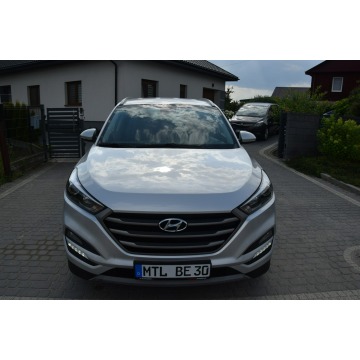 Hyundai Tucson  SUV 2017,  1.7 diesel - Na sprzedaż za 54 900 zł - Majdan Sieniawski - zdjęcie 4