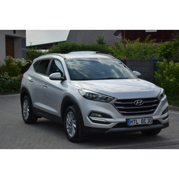 Hyundai Tucson  SUV 2017,  1.7 diesel - Na sprzedaż za 54 900 zł - Majdan Sieniawski - zdjęcie 2