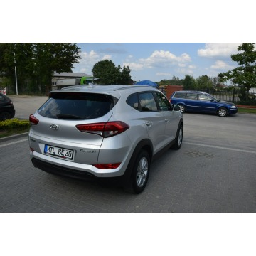 Hyundai Tucson  SUV 2017,  1.7 diesel - Na sprzedaż za 54 900 zł - Majdan Sieniawski - zdjęcie 12