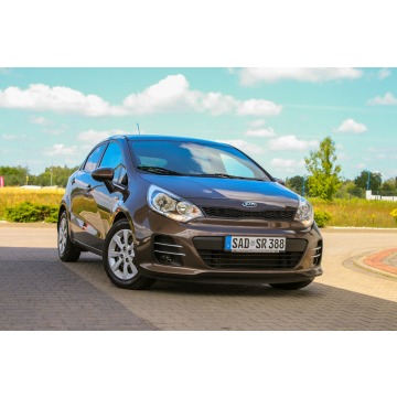 Kia Rio  Hatchback 2015,  1.2 benzyna - Na sprzedaż za 26 900 zł - Ostrów Mazowiecka - zdjęcie 2