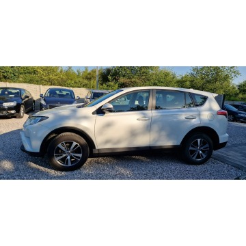 Toyota   SUV 2017,  2.0 diesel - Na sprzedaż za 58 900 zł - Płock - zdjęcie 3