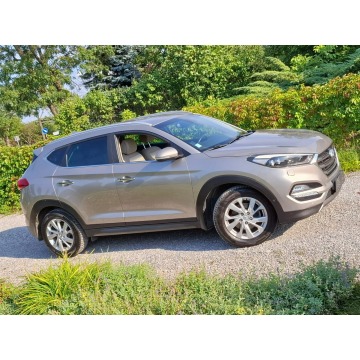 Hyundai Tucson  SUV 2016,  1.7 diesel, automat - Na sprzedaż za 54 900 zł - Lubartów - zdjęcie 5