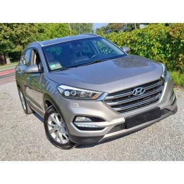 Hyundai Tucson  SUV 2016,  1.7 diesel, automat - Na sprzedaż za 54 900 zł - Lubartów - zdjęcie 12