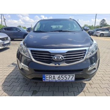 Kia Sportage  SUV 2013,  2.0 - Na sprzedaż za 37 100 zł - Malutkie - zdjęcie 2