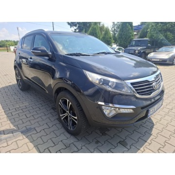Kia Sportage  SUV 2013,  2.0 - Na sprzedaż za 37 100 zł - Malutkie - zdjęcie 3