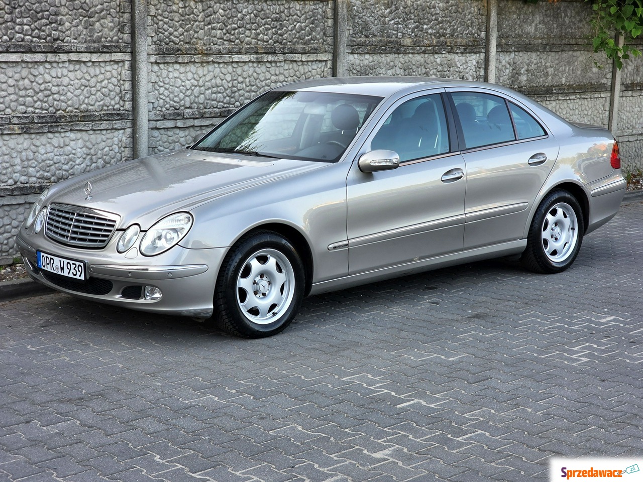 Mercedes - Benz E-klasa 2003