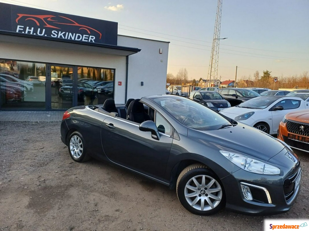 Peugeot 308 CC 2011