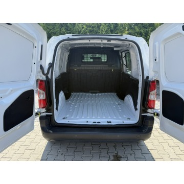 Peugeot Partner 2023,  1.5 diesel - Na sprzedaż za 49 500 zł - Zielona Łąka - zdjęcie 9