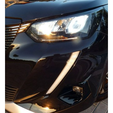 Peugeot 2008  SUV 2021,  1.2 benzyna, automat - Na sprzedaż za 68 900 zł - Szydłowo - zdjęcie 12