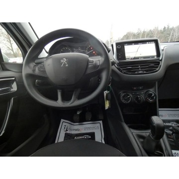 Peugeot 208  Liftback 2019,  1.2 benzyna - Na sprzedaż za 29 900 zł - Szydłowo - zdjęcie 2
