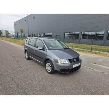 Volkswagen Touran  Minivan/Van 2003,  1.9 diesel - Na sprzedaż za 2 700,00 zł - Pabianice - zdjęcie 2
