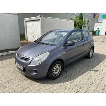 Hyundai i20  Hatchback 2010,  1.2 benzyna - Na sprzedaż za 7 900,00 zł - Głogów - zdjęcie 7
