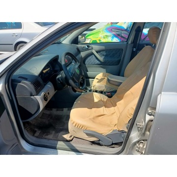 Skoda Octavia  Sedan/Limuzyna 2000,  2.0 benzyna - Na sprzedaż za 2 500,00 zł - Tarnów - zdjęcie 5