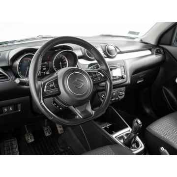 Suzuki Swift  Hatchback 2021,  1.2 benzyna - Na sprzedaż za 44 850 zł - Gdynia - zdjęcie 6