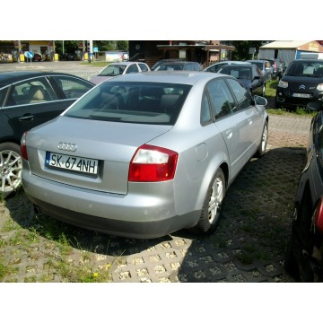 Audi A4  Sedan/Limuzyna 2003,  2.0 benzyna+LPG - Na sprzedaż za 3 900,00 zł - Katowice - zdjęcie 4