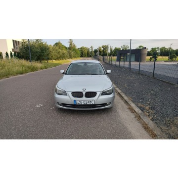 BMW Seria 5  Kombi 2007,  3.0 diesel, automat - Na sprzedaż za 18 400 zł - Pabianice - zdjęcie 2