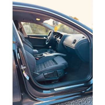 Audi A5  Sedan/Limuzyna 2010,  2.0 benzyna - Na sprzedaż za 31 857 zł - Piaseczno - zdjęcie 8