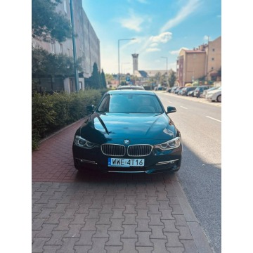 BMW Seria 3  Sedan/Limuzyna 2013,  2.0 benzyna - Na sprzedaż za 36 285 zł - Piaseczno - zdjęcie 2