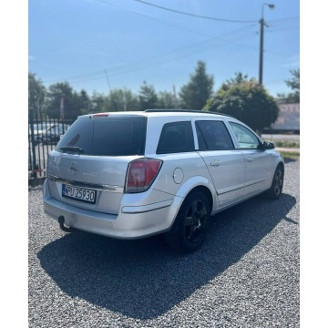 Opel Astra  Kombi 2007,  1.9 diesel - Na sprzedaż za 5 166,00 zł - Piaseczno - zdjęcie 4