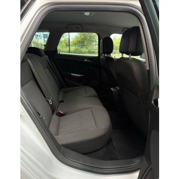 Opel Astra  Kombi 2011,  2.0 diesel, automat - Na sprzedaż za 18 204 zł - Piaseczno - zdjęcie 6
