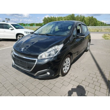 Bardzo ładny Peugeot 208