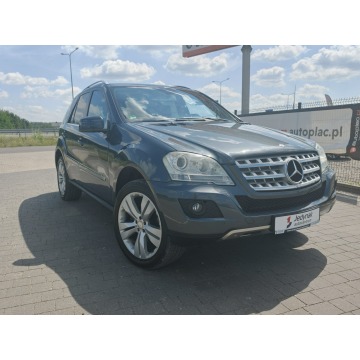Mercedes - Benz ML-klasa  SUV 2012,  3.0 diesel, automat - Na sprzedaż za 41 800 zł - Lipówki - zdjęcie 8