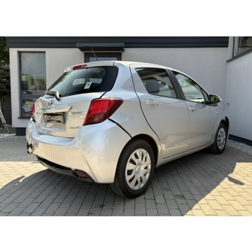 Toyota Yaris  Hatchback 2017,  1.5 hybryda, automat - Na sprzedaż za 17 900 zł - Pyzdry - zdjęcie 4