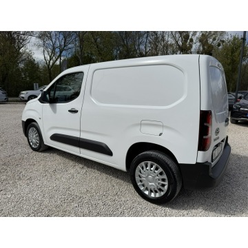 Toyota ProAce 2022,  1.5 diesel - Na sprzedaż za 66 174 zł - Pęcice - zdjęcie 12
