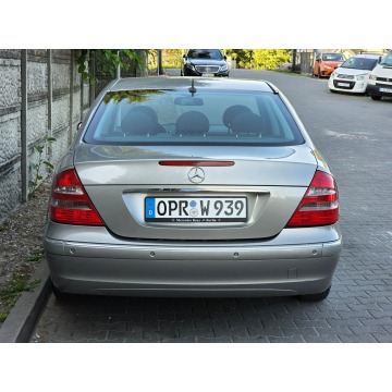 Mercedes - Benz E-klasa  Sedan/Limuzyna 2003,  1.8 benzyna, automat - Na sprzedaż za 18 900 zł - Koszalin - zdjęcie 7