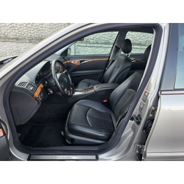 Mercedes - Benz E-klasa  Sedan/Limuzyna 2003,  1.8 benzyna, automat - Na sprzedaż za 18 900 zł - Koszalin - zdjęcie 9