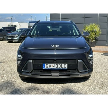 Hyundai Kona  Hatchback 2024,  1.6 benzyna, automat - Na sprzedaż za 109 900 zł - Pęcice - zdjęcie 2