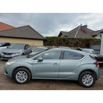 Citroen DS4  Liftback 2011,  1.6 benzyna - Na sprzedaż za 18 999 zł - Chrzanów - zdjęcie 4