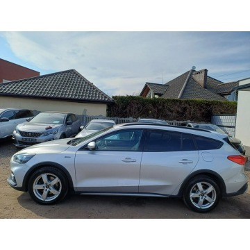 Ford Focus  Liftback 2021,  1.5 diesel, automat - Na sprzedaż za 53 999 zł - Chrzanów - zdjęcie 4