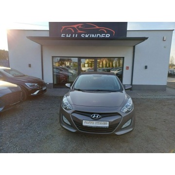 Hyundai i30  Liftback 2014,  1.4 benzyna - Na sprzedaż za 27 999 zł - Chrzanów - zdjęcie 2
