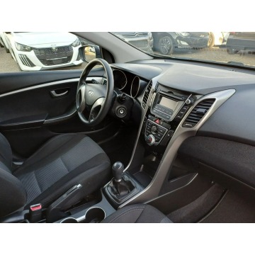 Hyundai i30  Liftback 2014,  1.4 benzyna - Na sprzedaż za 27 999 zł - Chrzanów - zdjęcie 12