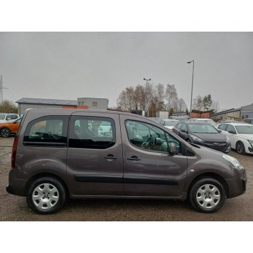 Peugeot Partner  Kombi 2016,  1.6 benzyna - Na sprzedaż za 24 999 zł - Chrzanów - zdjęcie 8