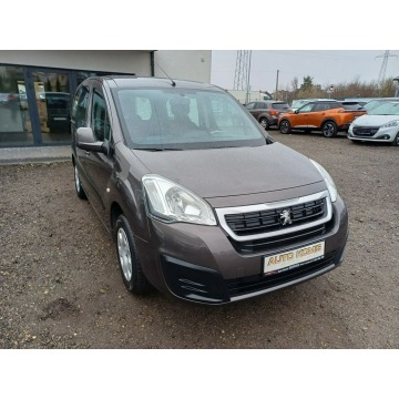 Peugeot Partner  Kombi 2016,  1.6 benzyna - Na sprzedaż za 24 999 zł - Chrzanów - zdjęcie 9
