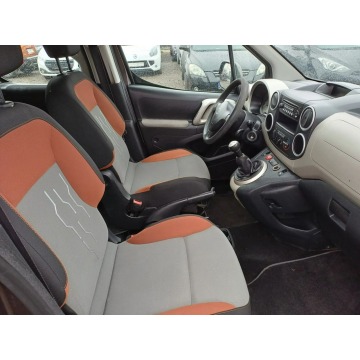 Peugeot Partner  Kombi 2016,  1.6 benzyna - Na sprzedaż za 24 999 zł - Chrzanów - zdjęcie 11