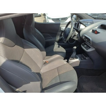 Renault   Kabriolet 2011,  1.1 benzyna - Na sprzedaż za 17 999 zł - Chrzanów - zdjęcie 12