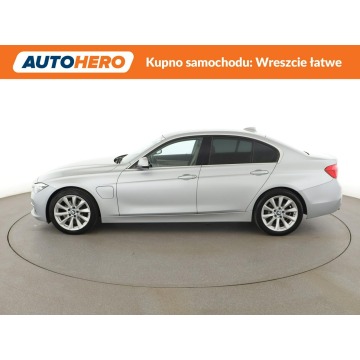 BMW Seria 3  Sedan/Limuzyna 2016,  2.0 hybryda, automat - Na sprzedaż za 55 100 zł - Warszawa - zdjęcie 2
