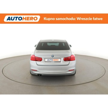 BMW Seria 3  Sedan/Limuzyna 2016,  2.0 hybryda, automat - Na sprzedaż za 55 100 zł - Warszawa - zdjęcie 6