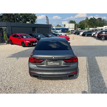BMW Seria 7  Sedan/Limuzyna 2015,  4.4 benzyna, automat - Na sprzedaż za 99 900 zł - Michałowice-Wieś - zdjęcie 5
