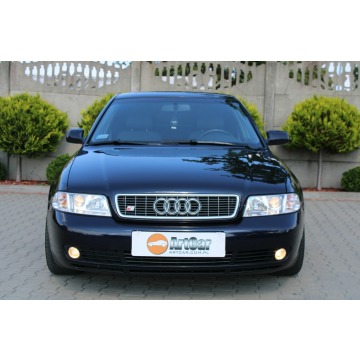 Audi A4  Sedan/Limuzyna 2000,  1.8 benzyna - Na sprzedaż za 11 900 zł - Zambrów - zdjęcie 4