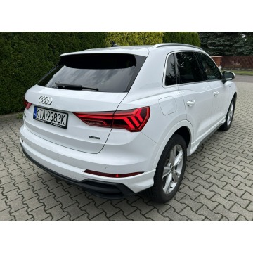 Audi Q3  SUV 2023,  2.0 benzyna, automat - Na sprzedaż za 129 800 zł - Tarnów - zdjęcie 5