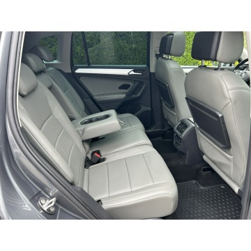 Volkswagen Tiguan  SUV 2019,  1.5 benzyna, automat - Na sprzedaż za 89 790 zł - Tarnów - zdjęcie 8