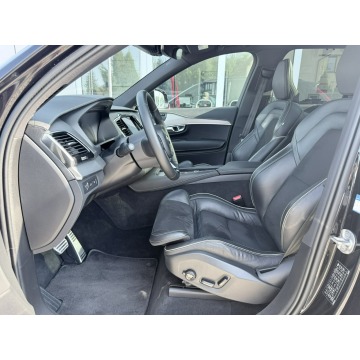 Volvo   SUV 2022,  2.0 benzyna, automat - Na sprzedaż za 159 900 zł - Wrocław - zdjęcie 11