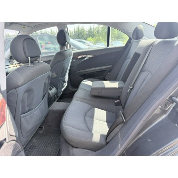 Mercedes - Benz E-klasa  Sedan/Limuzyna 2002,  2.1 diesel, automat - Na sprzedaż za 14 900 zł - Wrocław - zdjęcie 5